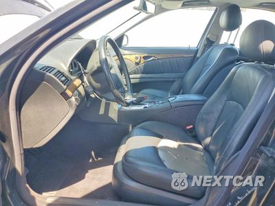 Zdjęcie 7 z 12 samochodu: 2004 MERCEDES-BENZ E 320 VIN:WDBUF65J24A439588 - miniatura