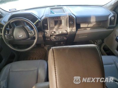 Zdjęcie 8 z 12 samochodu: 2022 FORD F250 SUPER DUTY VIN:1FT7W2BT3NEF03211 - miniatura