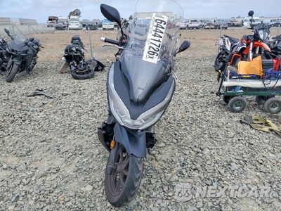 Drugie zdjęcie samochodu z przodu: 2019 HONDA WW150 VIN:RLHKF3006KY000050 - miniatura