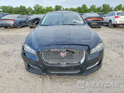 Piąte zdjęcie samochodu w środku: 2016 JAGUAR XJL PORTFOLIO VIN:SAJWA2G70G8V92485 - miniatura
