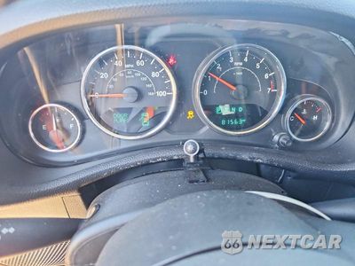 Zdjęcie 9 z 12 samochodu: 2015 JEEP WRANGLER UNLIMITED SPORT VIN:1C4BJWDG2FL605502 - miniatura