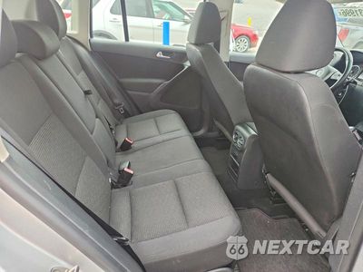 Zdjęcie 10 z 12 samochodu: 2013 VOLKSWAGEN TIGUAN S VIN:WVGBV7AX1DW520625 - miniatura