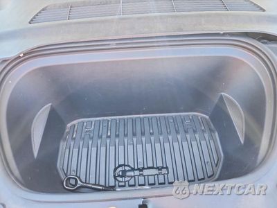 Zdjęcie 12 z 13 samochodu: 2023 TESLA MODEL Y VIN:7SAYGDEF9PF922011 - miniatura