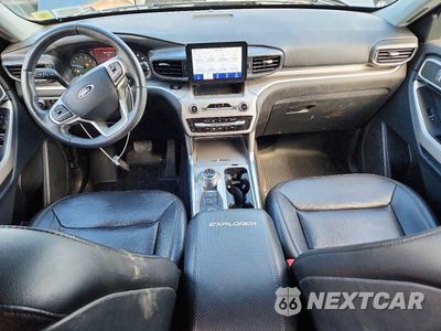 Zdjęcie 8 z 13 samochodu: 2020 FORD EXPLORER XLT VIN:1FMSK8DH0LGC55823 - miniatura