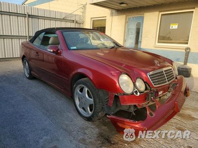 Czwarte zdjęcie samochodu z boku: 2001 MERCEDES-BENZ CLK 430 VIN:WDBLK70G61T087818 - miniatura