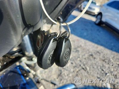 Zdjęcie 8 z 9 samochodu: 2013 HARLEY-DAVIDSON FLHTK ELECTRA GLIDE ULTRA LIMITED VIN:1HD1KEM11DB647871 - miniatura
