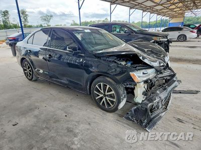 Czwarte zdjęcie samochodu z boku: 2017 VOLKSWAGEN JETTA SE VIN:3VWDB7AJ3HM227233 - miniatura