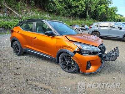 Czwarte zdjęcie samochodu z boku: 2021 NISSAN KICKS SR VIN:3N1CP5DV4ML541544 - miniatura