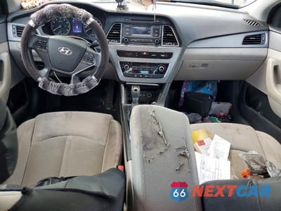 Zdjęcie 8 z 12 samochodu: 2015 HYUNDAI SONATA SE VIN:5NPE24AFXFH183462 - miniatura