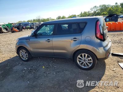 Drugie zdjęcie samochodu z przodu: 2018 KIA SOUL + VIN:KNDJP3A53J7553178 - miniatura