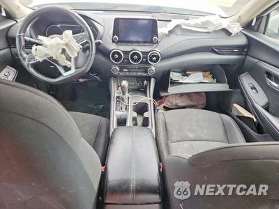 Zdjęcie 8 z 12 samochodu: 2025 NISSAN SENTRA SV VIN:3N1AB8CV2SY233135 - miniatura