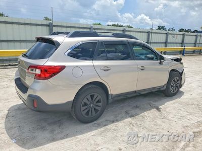 Trzecie zdjęcie samochodu z tyłu: 2018 SUBARU OUTBACK 2.5I PREMIUM VIN:4S4BSACCXJ3247553 - miniatura