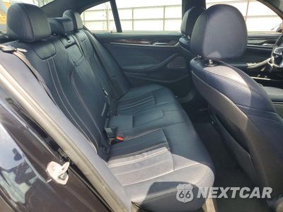 Zdjęcie 10 z 12 samochodu: 2019 BMW 530E VIN:WBAJA9C56KB389602 - miniatura
