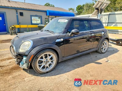 2010 MINI COOPER S WMWMF7C5XATZ69351 - główne zdjęcie licytacji z USA - miniatura