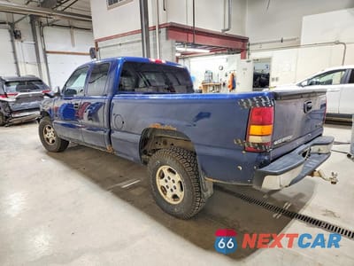 Drugie zdjęcie samochodu z przodu: 2001 CHEVROLET SILVERADO K1500 VIN:1GCEK19T81E221207 - miniatura