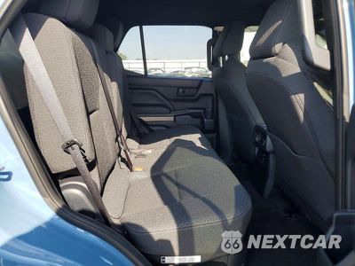 Zdjęcie 11 z 13 samochodu: 2026 TOYOTA 4RUNNER SR5 VIN:JTEVA5BR4T5132130 - miniatura