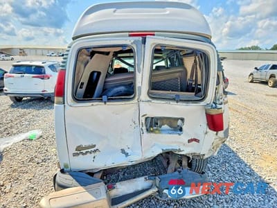 Zdjęcie 6 z 13 samochodu: 2001 GMC SAVANA RV G1500 VIN:1GDFG15R911126321 - miniatura