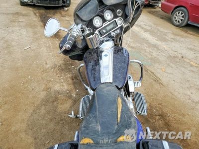 Zdjęcie 6 z 9 samochodu: 2004 HARLEY-DAVIDSON FLHTCSE VIN:1HD1PJE104Y950145 - miniatura