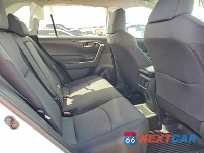 Zdjęcie 11 z 14 samochodu: 2022 TOYOTA RAV4 XLE VIN:2T3W1RFV3NC206044 - miniatura