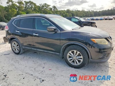 Czwarte zdjęcie samochodu z boku: 2014 NISSAN ROGUE SV VIN:5N1AT2MT2EC834963 - miniatura