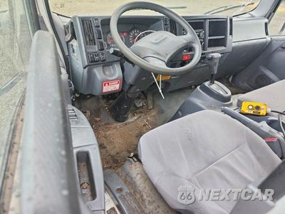 Zdjęcie 8 z 12 samochodu: 2018 ISUZU NPR HD DUMP TRUCK VIN:54DC4W1B7JS800042 - miniatura