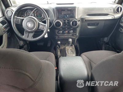Zdjęcie 8 z 13 samochodu: 2015 JEEP WRANGLER UNLIMITED SPORT VIN:1C4BJWDG0FL523171 - miniatura