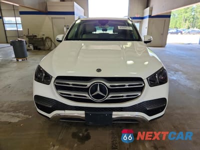 Piąte zdjęcie samochodu w środku: 2020 MERCEDES-BENZ GLE 350 4MATIC VIN:4JGFB4KB2LA010422 - miniatura