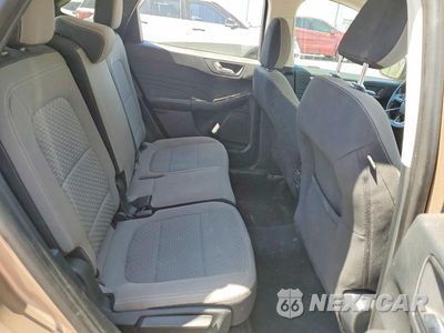 Zdjęcie 10 z 12 samochodu: 2021 FORD ESCAPE SE VIN:1FMCU0G60MUA93124 - miniatura