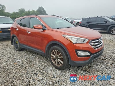 Czwarte zdjęcie samochodu z boku: 2016 HYUNDAI SANTA FE SPORT 2.0T VIN:5XYZU3LA9GG308502 - miniatura