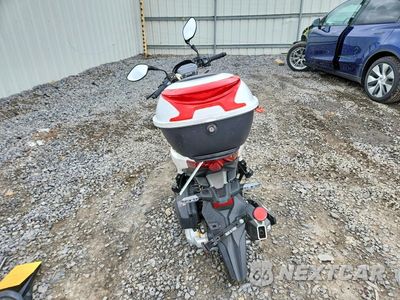 Czwarte zdjęcie samochodu z boku: 2024 TZHQIA SCOOTER 150CC VIN:H0DTAEG40RX080533 - miniatura