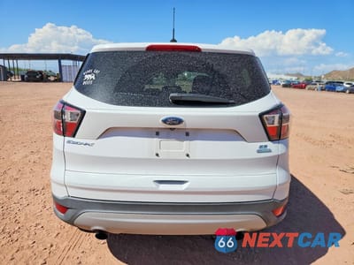 Zdjęcie 6 z 13 samochodu: 2017 FORD ESCAPE SE VIN:1FMCU0GD8HUC88201 - miniatura