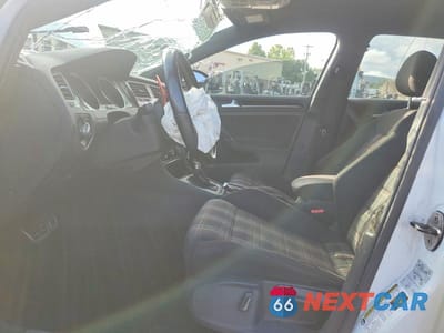 Zdjęcie 7 z 12 samochodu: 2017 VOLKSWAGEN GTI S VIN:3VW4T7AU9HM045642 - miniatura