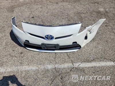Zdjęcie 12 z 13 samochodu: 2014 TOYOTA PRIUS THREE VIN:JTDKN3DU3E1778755 - miniatura