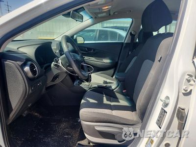 Zdjęcie 7 z 13 samochodu: 2021 HYUNDAI KONA SE VIN:KM8K12AA9MU642445 - miniatura