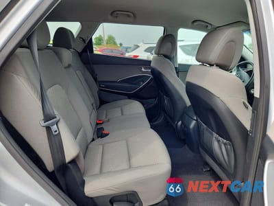 Zdjęcie 11 z 13 samochodu: 2017 HYUNDAI SANTA FE SE VIN:KM8SMDHF6HU174250 - miniatura