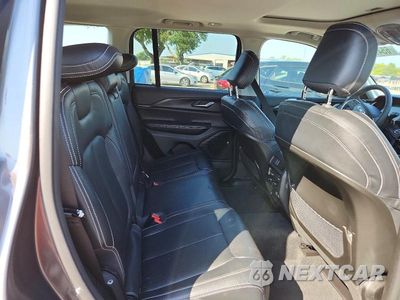 Zdjęcie 11 z 14 samochodu: 2023 JEEP GRAND CHEROKEE LAREDO VIN:1C4RJGAG1PC633298 - miniatura
