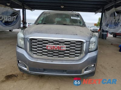 Piąte zdjęcie samochodu w środku: 2019 GMC YUKON XL DENALI VIN:1GKS2HKJ4KR263988 - miniatura