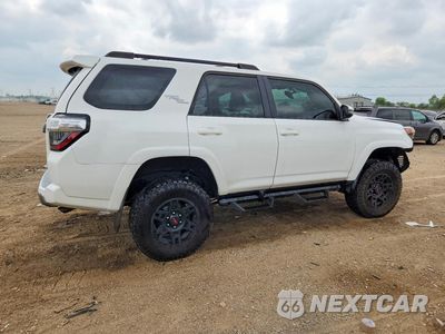 Trzecie zdjęcie samochodu z tyłu: 2019 TOYOTA 4RUNNER TRD OFF-ROAD PREMIUM VIN:JTEBU5JRXK5649605 - miniatura