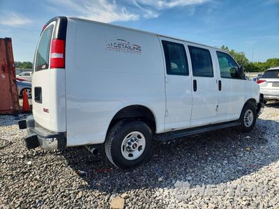 Trzecie zdjęcie samochodu z tyłu: 2021 GMC SAVANA G2500 VIN:1GTW7AFP4M1212979 - miniatura