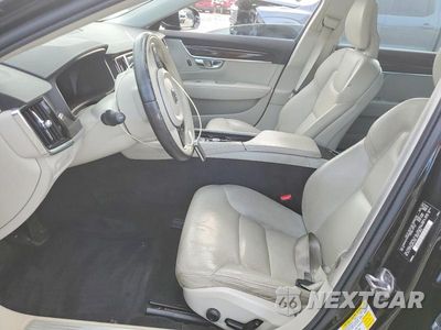 Zdjęcie 7 z 12 samochodu: 2018 VOLVO S90 T5 MOMENTUM VIN:LVY982MK0JP037588 - miniatura