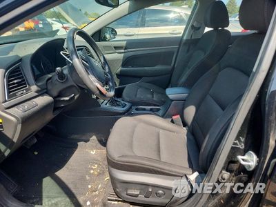 Zdjęcie 7 z 12 samochodu: 2017 HYUNDAI ELANTRA VALUE EDITION VIN:5NPD84LF1HH166253 - miniatura