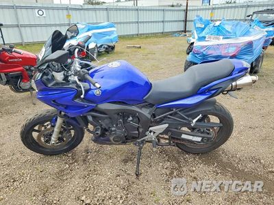 Trzecie zdjęcie samochodu z tyłu: 2006 YAMAHA FZ6 S VIN:JYARJ08E76A007014 - miniatura