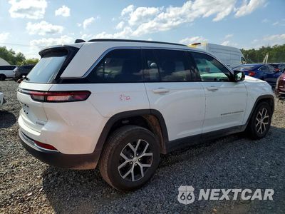 Trzecie zdjęcie samochodu z tyłu: 2025 JEEP GRAND CHEROKEE LIMITED VIN:1C4RJHBG6S8803560 - miniatura