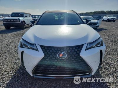 Piąte zdjęcie samochodu w środku: 2020 LEXUS UX 200 VIN:JTHP3JBH3L2023486 - miniatura