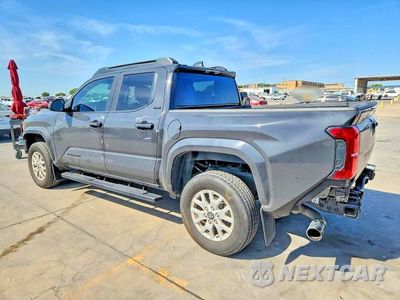 Drugie zdjęcie samochodu z przodu: 2025 TOYOTA TACOMA SR5 VIN:3TMKB5FN3SM046053 - miniatura