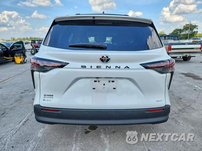 Zdjęcie 11 z 26 samochodu: 2026 TOYOTA SIENNA XLE 8-PASSENGER VIN:5TDYRKEC3TS312743 - miniatura