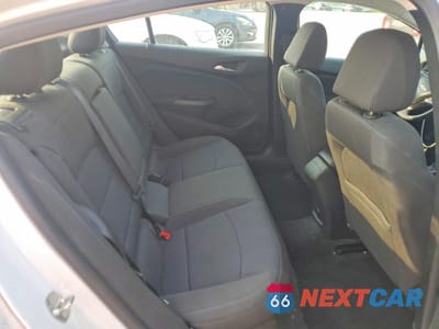 Zdjęcie 10 z 12 samochodu: 2018 CHEVROLET CRUZE LT VIN:1G1BE5SMXJ7213420 - miniatura