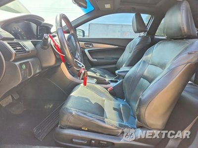 Zdjęcie 7 z 13 samochodu: 2016 HONDA ACCORD VIN:1HGCT1B84GA005091 - miniatura