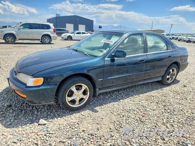 1996 HONDA ACCORD EX 1HGCD5566TA082554 - główne zdjęcie licytacji z USA - miniatura