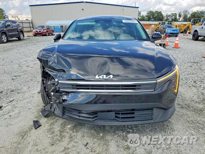 Piąte zdjęcie samochodu w środku: 2025 KIA K4 LX VIN:3KPFT4DE4SE203420 - miniatura